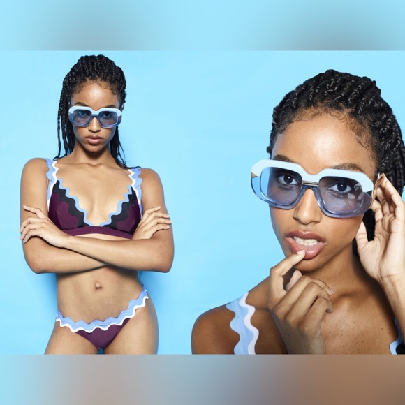 Stickie Bikini in Burgundy - Picture 3 of 7